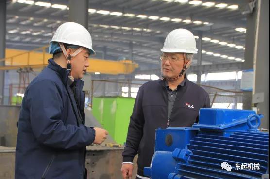 河南工業（yè）大學機電工程（chéng）學院院長、碩士研究生導師惠延波教授等（děng）一行蒞臨東起集團參（cān）觀考（kǎo）察